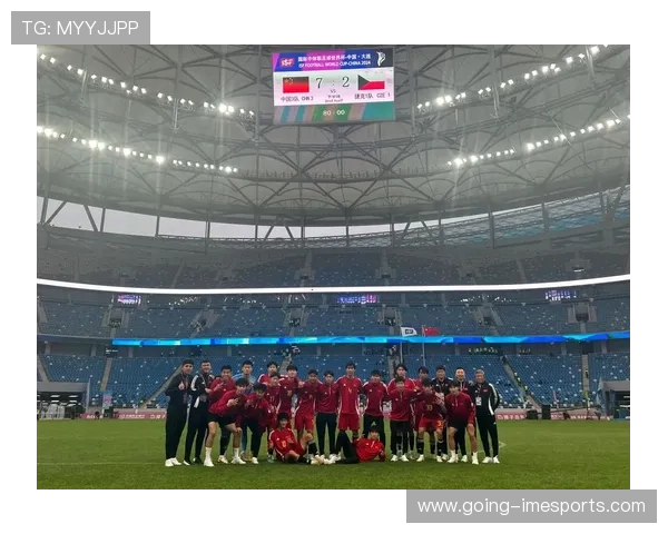 《挂球星足球：探索虚拟足球世界中的竞技与策略新体验》