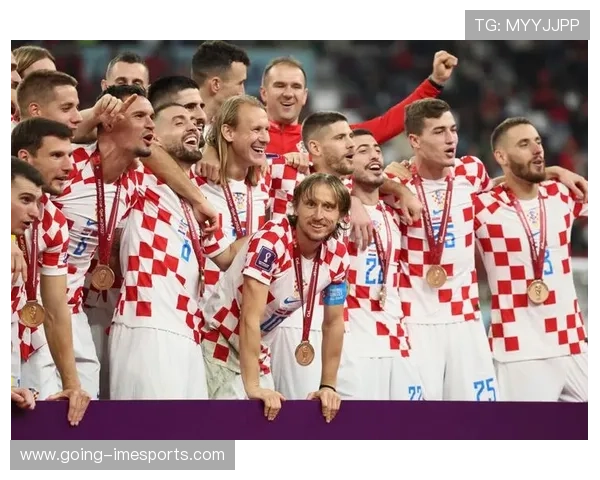 克罗地亚足球明星：从超级新星到世界级球员的崛起之路